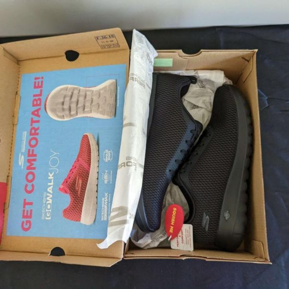 NWT Skechers Sneakers Go Walk Joy Performance Woman's Black Size 8.5 Gen 5 - Par - Picture 3 of 4